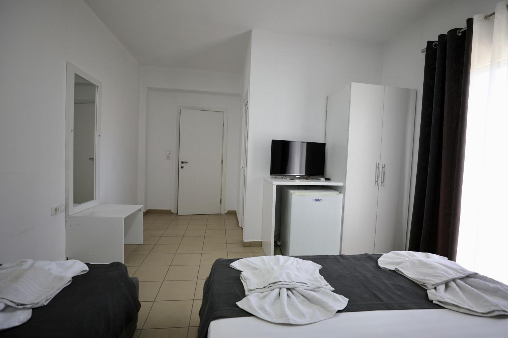 Hotel Vila Kapllani Σαράντα Εξωτερικό φωτογραφία